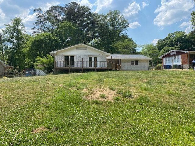 3 bedroom, 2 bathroom, 1,400 sq ft single family residence sold at 2900 Clearwater Road, Atlanta, GA 30331