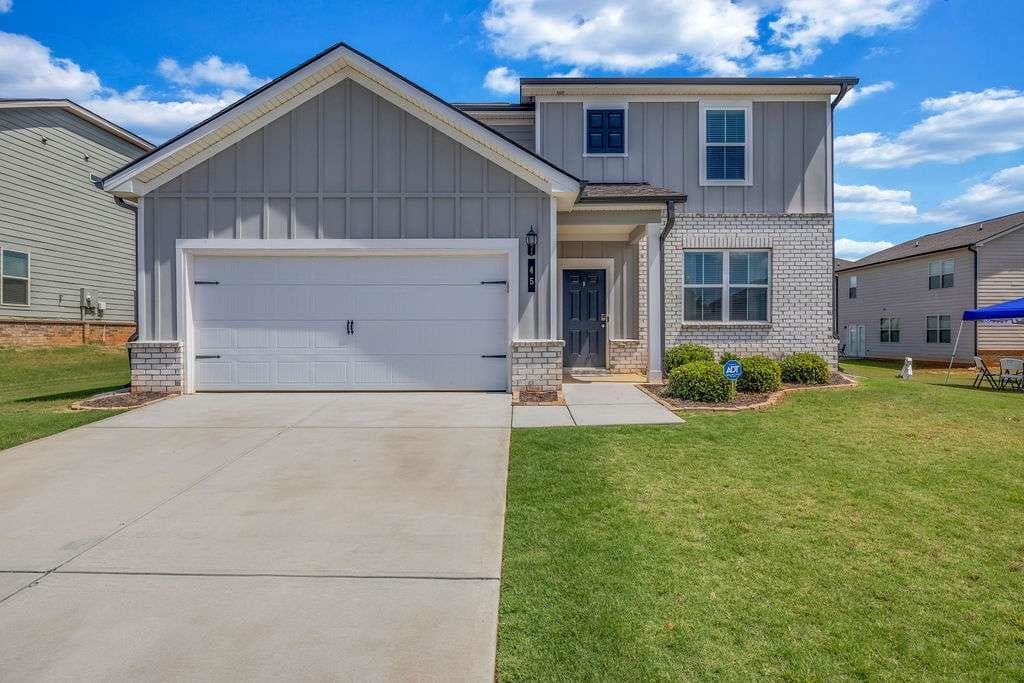 3 bedroom, 3 bathroom, 2,566 sq ft single family residence sold at 45 Skipjack Court, Covington, GA 30016