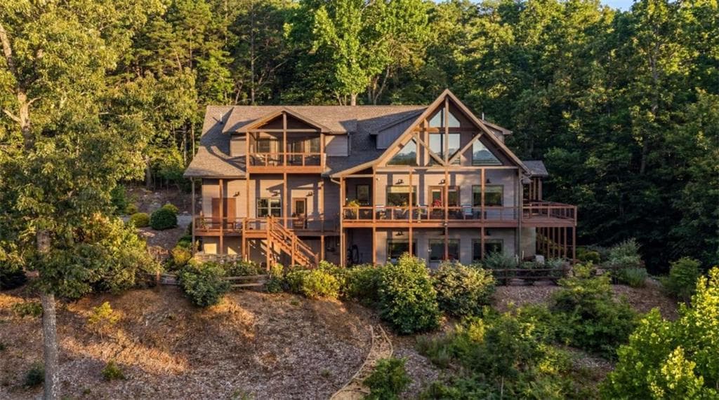 4 bedroom, 5 bathroom, 4,273 sq ft single family residence for sale at 101 Toccoa Vista Lane, Mineral Bluff, GA 30559
