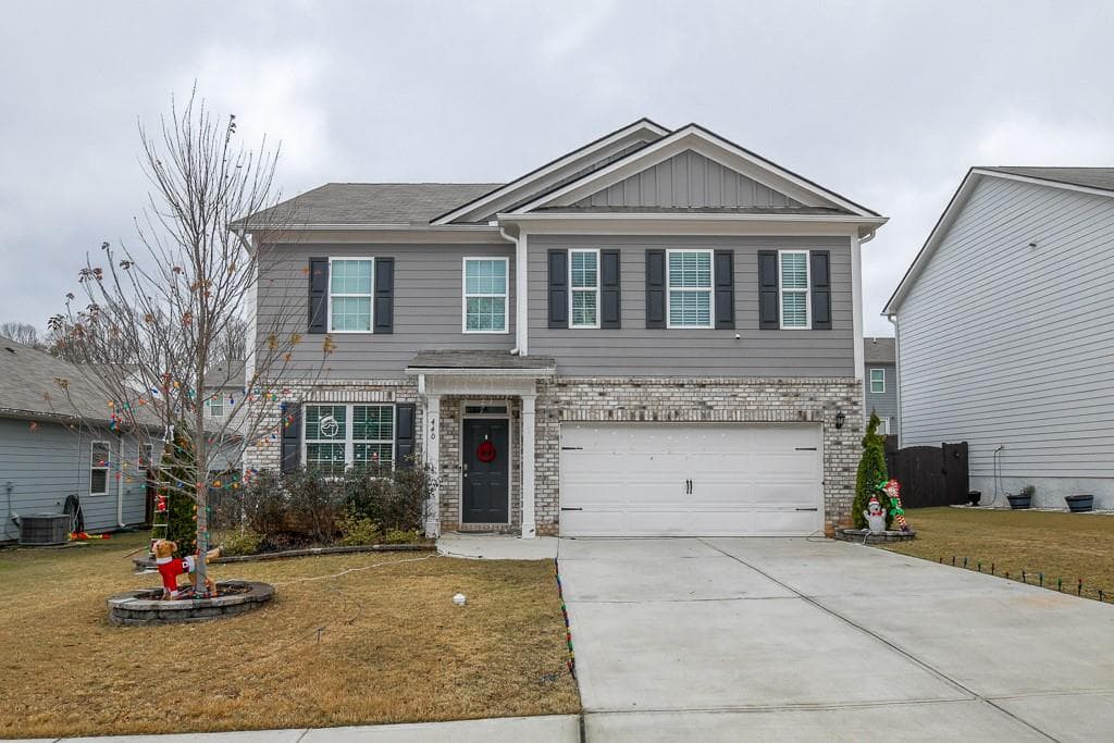 5 bedroom, 3 bathroom, 2,430 sq ft single family residence for sale at 440 Starbuck Parkway, Pendergrass, GA 30567