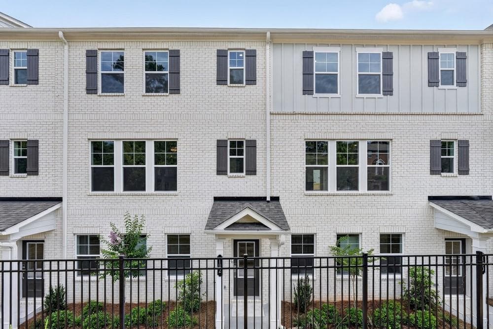3 bedroom, 4 bathroom, 1,893 sq ft townhouse for sale at 102 Epperly Way, Tucker, GA 30084