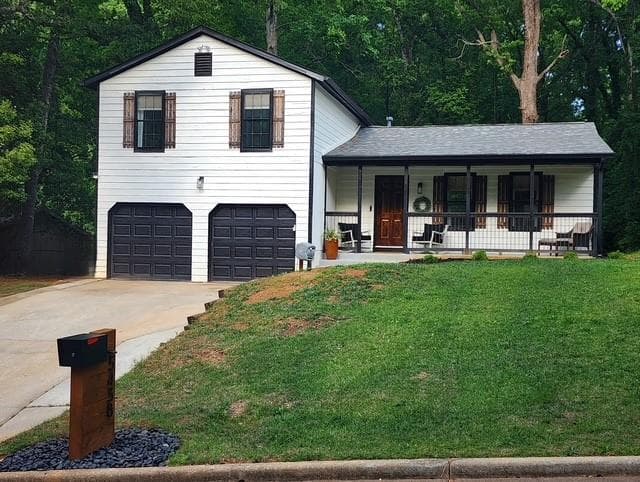 3 bedroom, 2 bathroom, 1,436 sq ft single family residence for sale at 5438 Martins Crossing Road, Stone Mountain, GA 30088