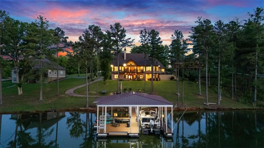 4 bedroom, 4 bathroom, 4,380 sq ft single family residence for sale at 117 Valley View Court, Blairsville, GA 30512