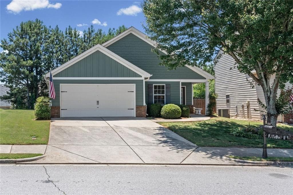 4707 Sweetwater Drive, Gainesville, GA 30504 — most recent listing photo