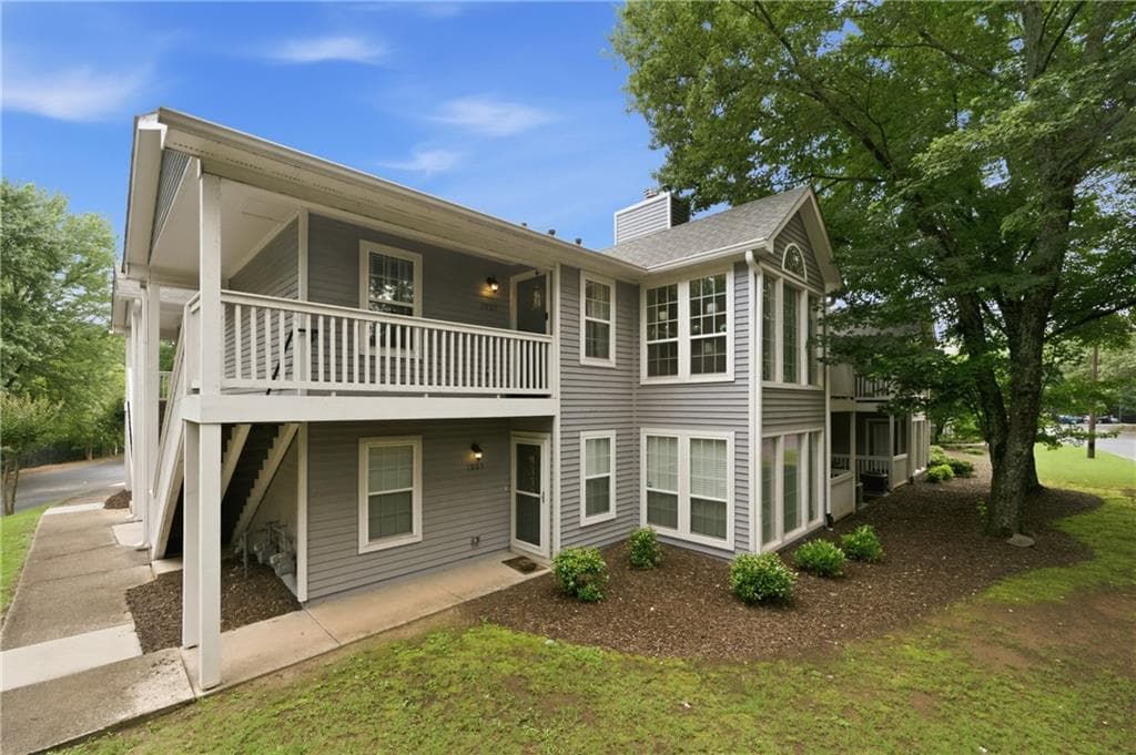 2 bedroom, 2 bathroom, 1,244 sq ft condominium sold at 1007 Olde Mill Lane, Norcross, GA 30093