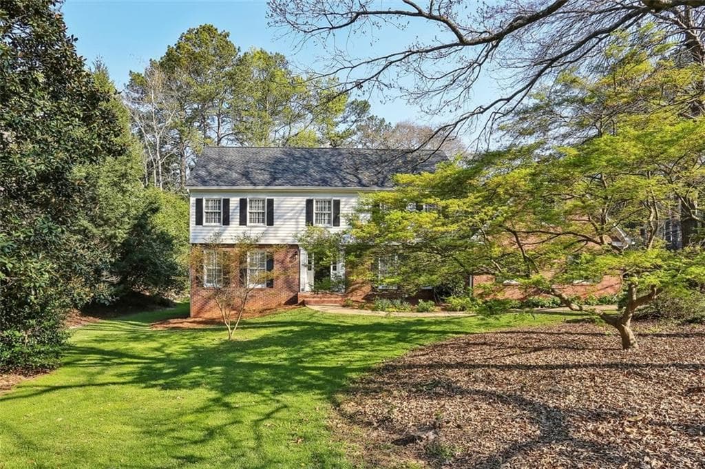 5 bedroom, 4 bathroom, 3,560 sq ft single family residence sold at 855 Old Creek Trail, Atlanta, GA 30328