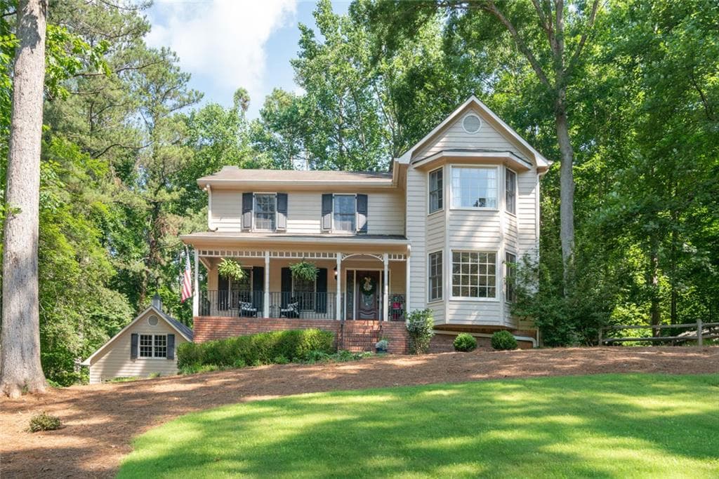 4 bedroom, 3 bathroom, 3,648 sq ft single family residence sold at 153 Junaluska Drive, Woodstock, GA 30188
