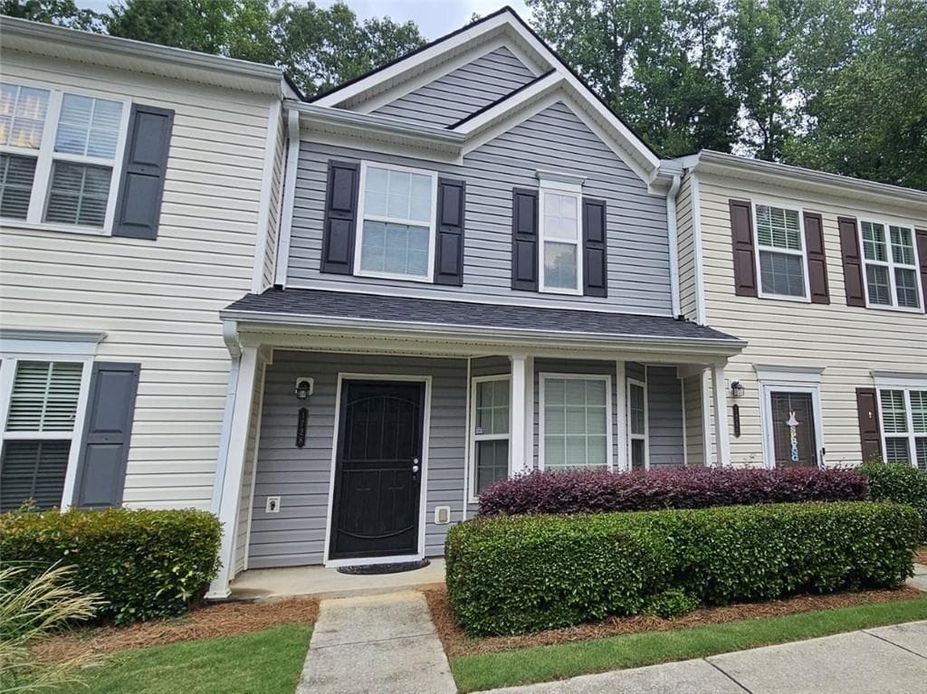 2 bedroom, 3 bathroom, 1,328 sq ft townhouse for sale at 1728 SW Devon Drive, Atlanta, GA 30311