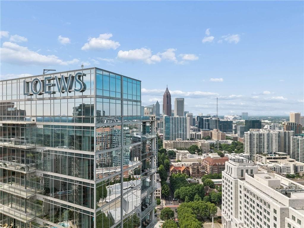 1 bedroom, 2 bathroom, 1,215 sq ft condominium for sale at 1065 Peachtree Street 3301, Atlanta, GA 30309