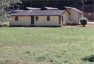 6 bedroom, 4 bathroom, 2,110 sq ft single family residence for sale at 1212 Hollywood Road, Atlanta, GA 30318