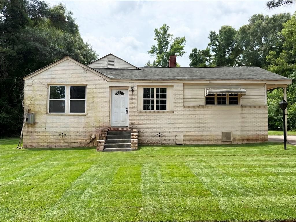 1320 Winona Avenue, Griffin, GA 30223 — most recent listing photo