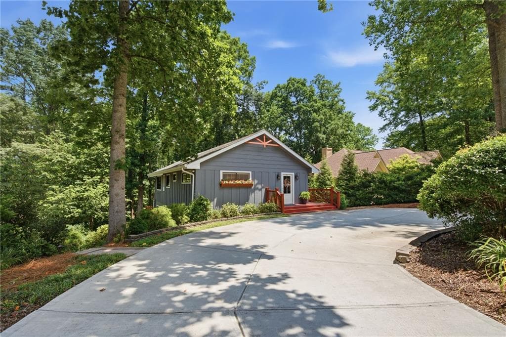3 bedroom, 3 bathroom, 2,202 sq ft single family residence sold at 2665 Brook Valley Drive, Cumming, GA 30041