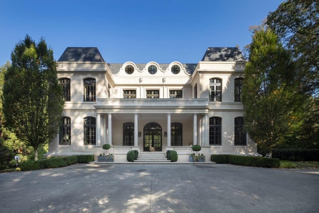 7 bedroom, 11 bathroom, 9,778 sq ft single family residence sold at 133 Blackland Road, Atlanta, GA 30342