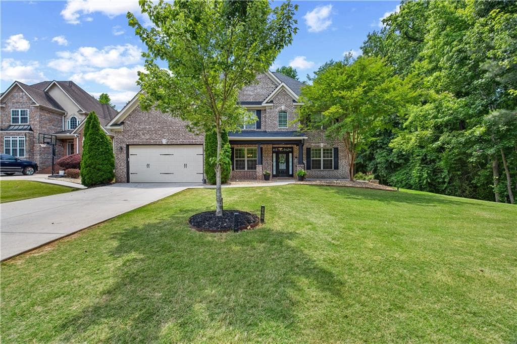 5 bedroom, 5 bathroom, 3,787 sq ft single family residence for sale at 319 Langshire Drive, Mcdonough, GA 30253