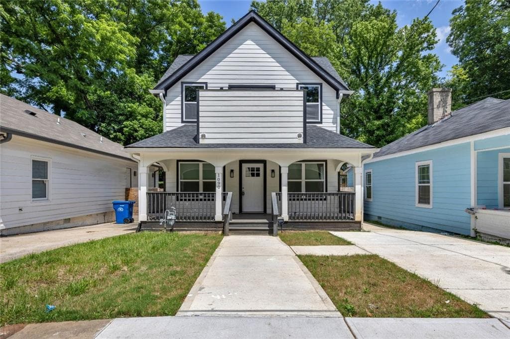 5 bedroom, 3 bathroom, 2,588 sq ft single family residence for sale at 1090 Mcdaniel Street, Atlanta, GA 30310