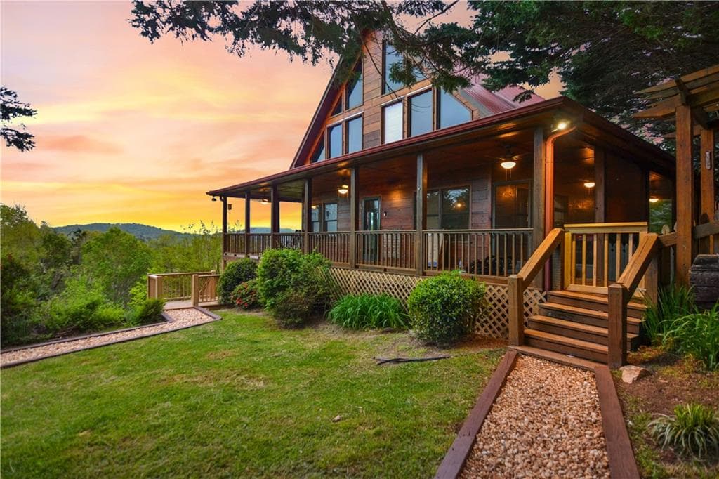 4 bedroom, 3 bathroom, 2,500 sq ft single family residence sold at 48 Lookout Drive, Blue Ridge, GA 30513