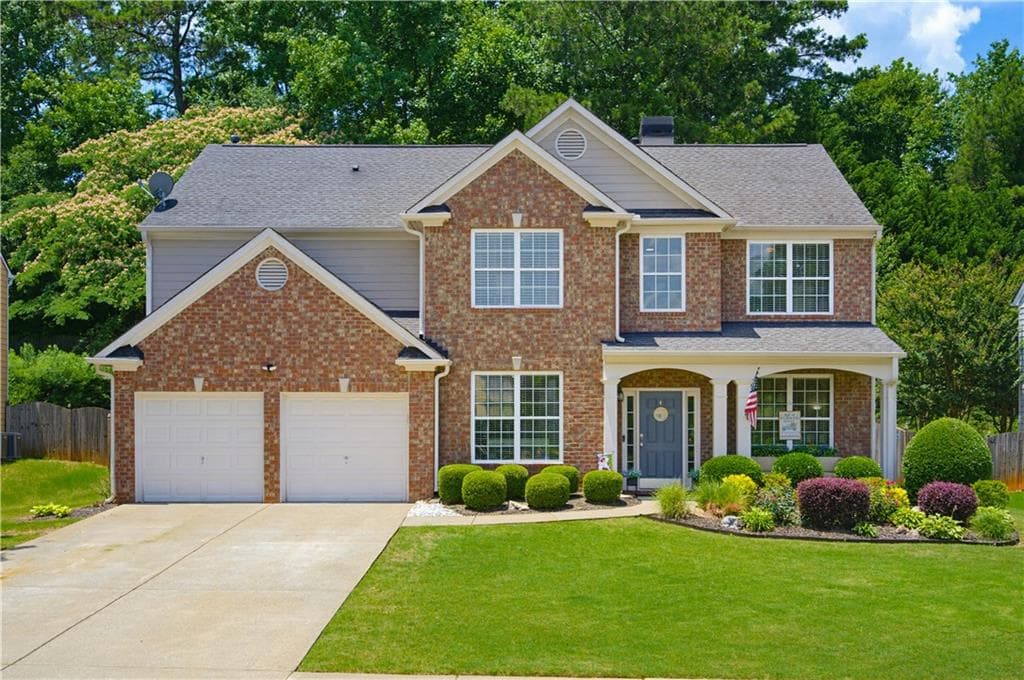 4 bedroom, 3 bathroom, 2,656 sq ft single family residence sold at 5515 Concord Downs Drive, Cumming, GA 30040
