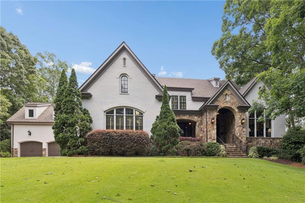 7 bedroom, 9 bathroom, 8,985 sq ft single family residence sold at 1024 Somerset Drive, Atlanta, GA 30327
