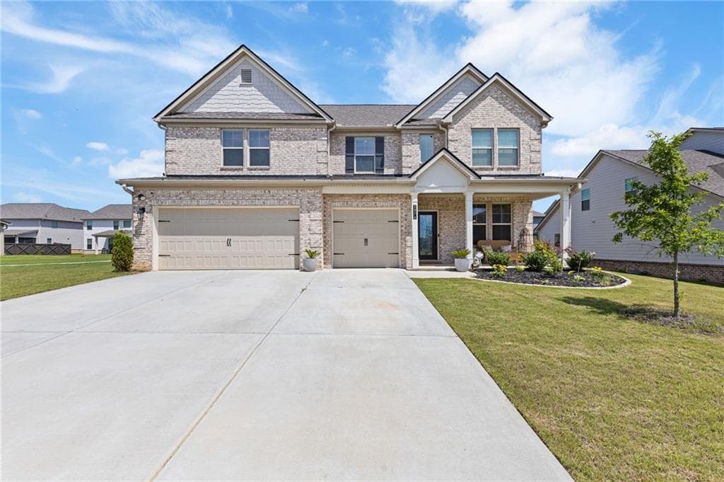 5 bedroom, 3 bathroom, 3,312 sq ft single family residence for sale at 2974 Amabile Road, Dacula, GA 30019