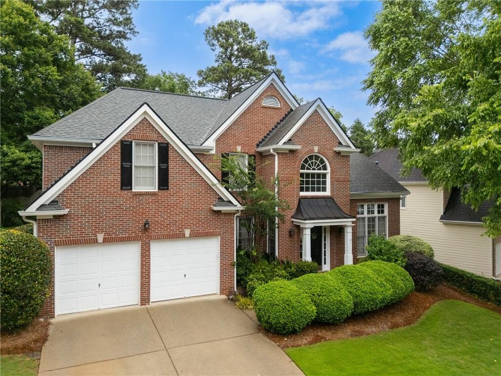 4 bedroom, 3 bathroom, 3,025 sq ft single family residence sold at 4451 Oakdale Vinings Landing, Smyrna, GA 30080