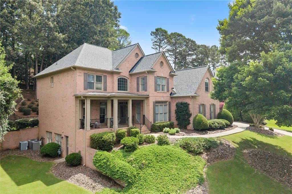 5 bedroom, 5 bathroom, 4,869 sq ft single family residence sold at 8475 High Hampton, Alpharetta, GA 30022