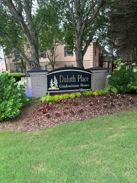 3 bedroom, 2 bathroom, 1,748 sq ft condominium sold at 3904 Stillwater Drive 6, Duluth, GA 30096