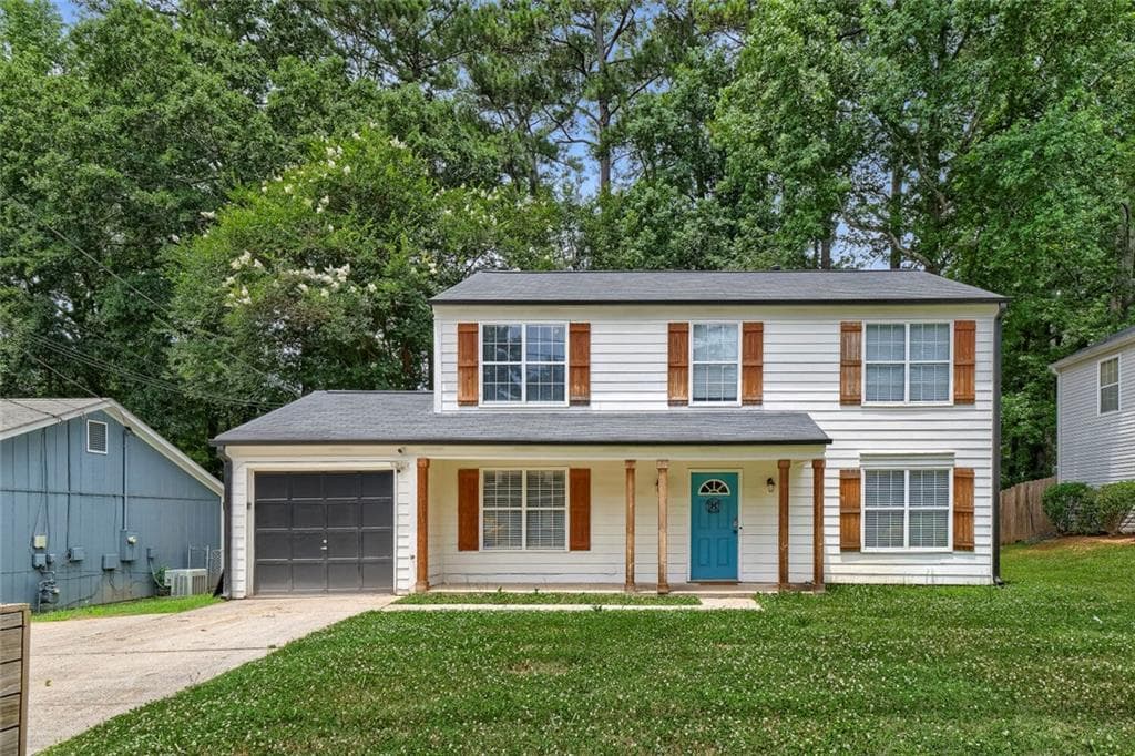 3 bedroom, 3 bathroom, 1,632 sq ft single family residence for sale at 2203 Victoria Place, Lithonia, GA 30058