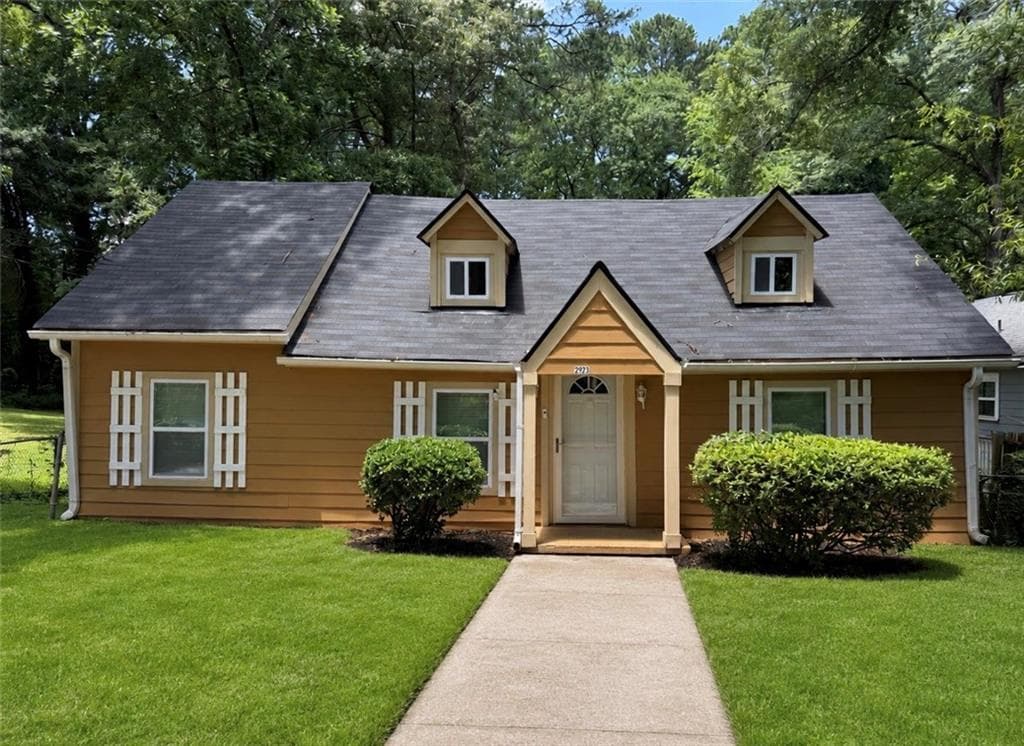 4 bedroom, 2 bathroom, 1,514 sq ft single family residence for sale at 2523 Hood Avenue, Atlanta, GA 30318