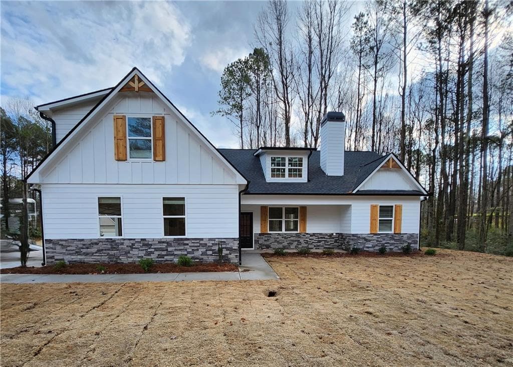 4 bedroom, 2 bathroom, 1,793 sq ft single family residence for sale at 2209 Shady Grove Road, Carrollton, GA 30116