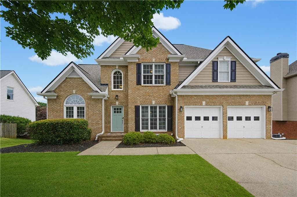 5 bedroom, 4 bathroom, 3,537 sq ft single family residence for sale at 8450 Woodland View Drive, Gainesville, GA 30506