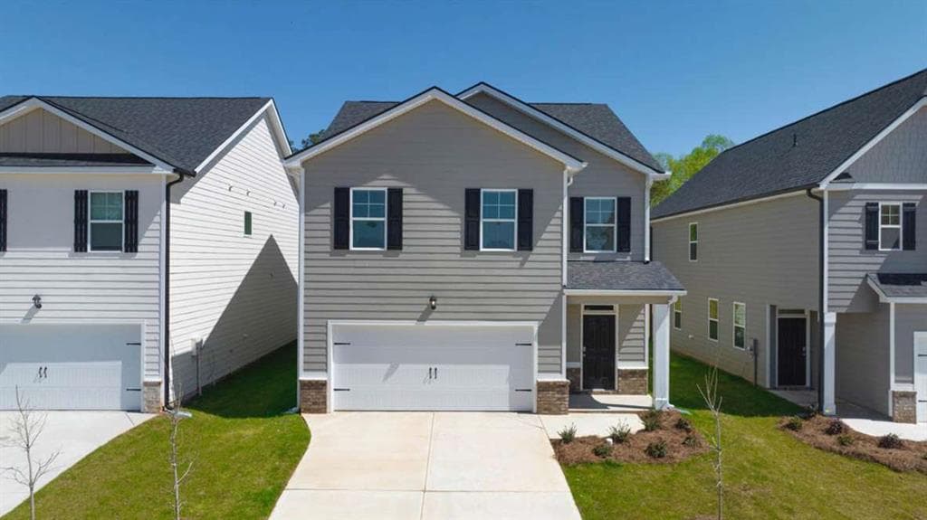 4 bedroom, 3 bathroom, 2,017 sq ft single family residence sold at 11973 Aukerman Way, Hampton, GA 30228