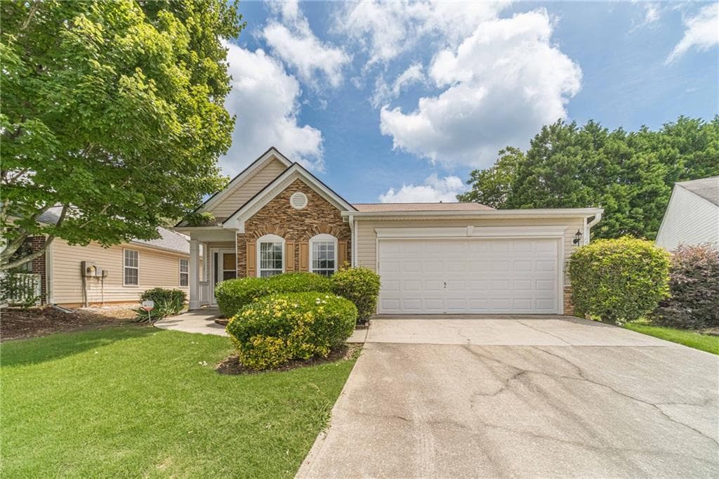 3 bedroom, 2 bathroom, 1,512 sq ft single family residence sold at 2746 Fieldbrook Lane, Grayson, GA 30017