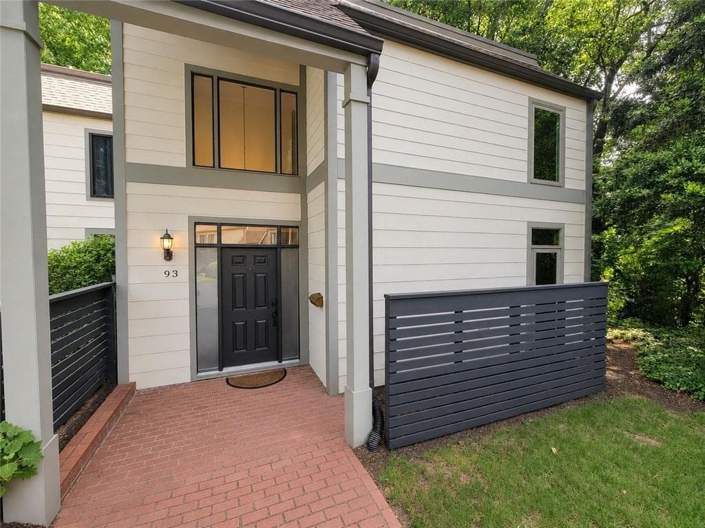 3 bedroom, 4 bathroom, 2,416 sq ft townhouse sold at 93 Forrest Place, Atlanta, GA 30328