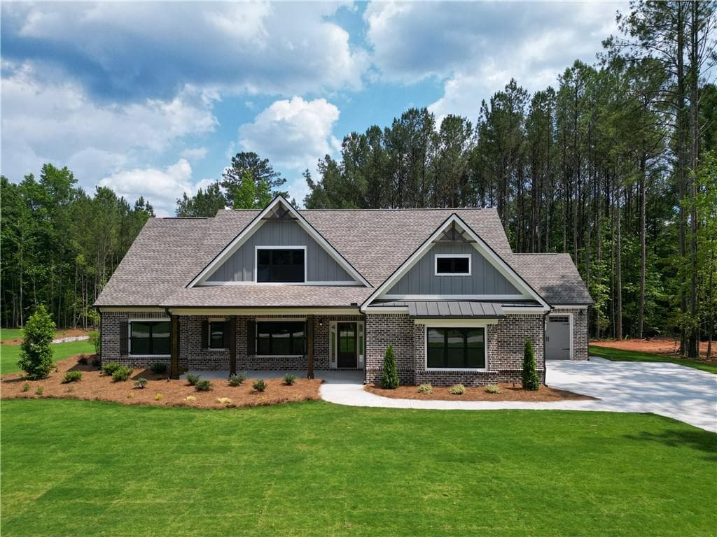 4 bedroom, 4 bathroom, 3,042 sq ft single family residence for sale at 617 Shepherds Crossing, Oxford, GA 30054