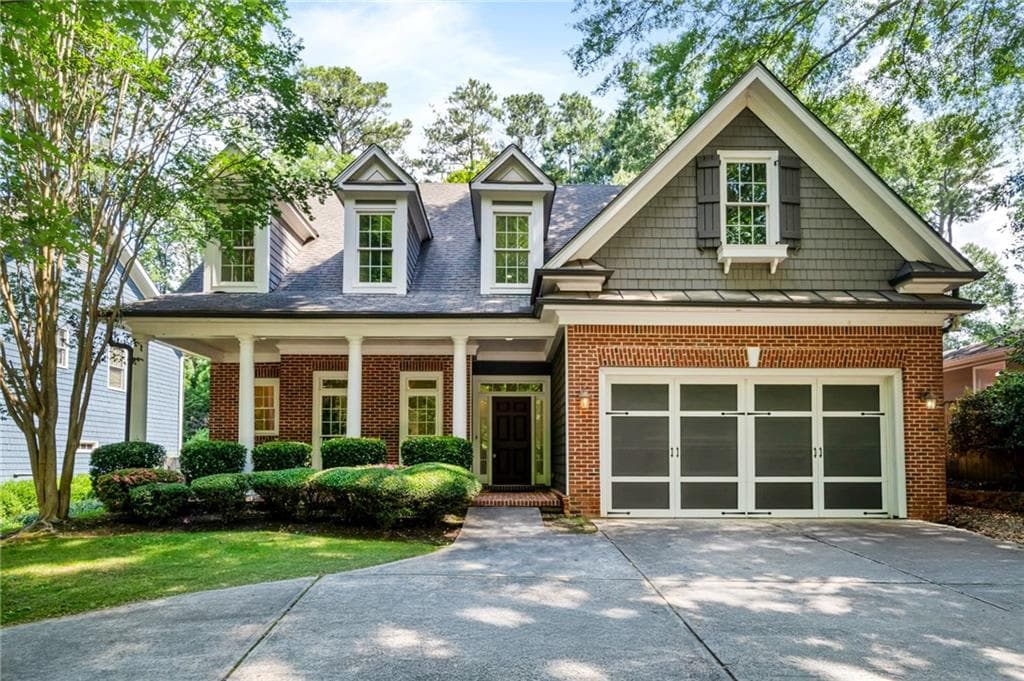 5 bedroom, 3 bathroom, 2,631 sq ft single family residence sold at 1584 Dresden Drive, Brookhaven, GA 30319