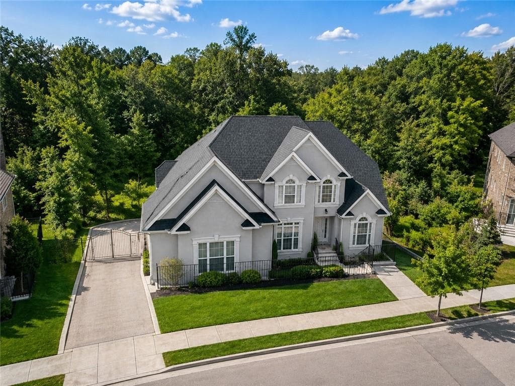 6 bedroom, 5 bathroom, 2,793 sq ft single family residence for sale at 2877 Battlecrest Drive, Decatur, GA 30034