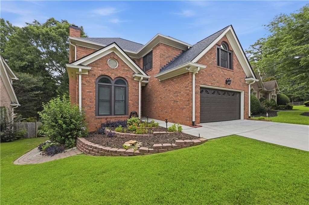 4 bedroom, 4 bathroom, 3,467 sq ft single family residence sold at 2809 Livsey Woods Drive, Tucker, GA 30084