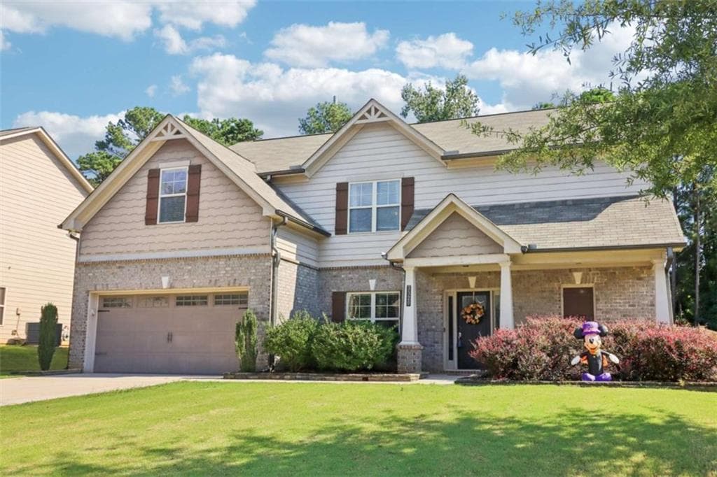 5 bedroom, 3 bathroom, 2,988 sq ft single family residence for sale at 3320 Mulberry Cove Way, Auburn, GA 30011