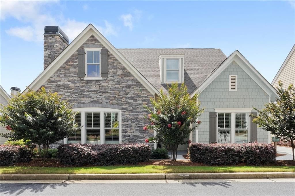 4 bedroom, 3 bathroom, 2,700 sq ft single family residence sold at 2165 Capers Drive, Marietta, GA 30064
