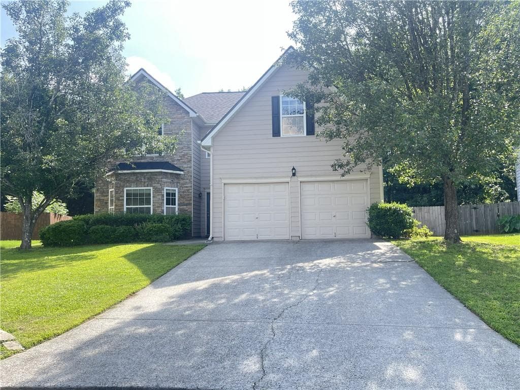 6 bedroom, 4 bathroom, 2,991 sq ft single family residence for rent at 385 Blackwood Lane, Suwanee, GA 30024 for $2,600 a month