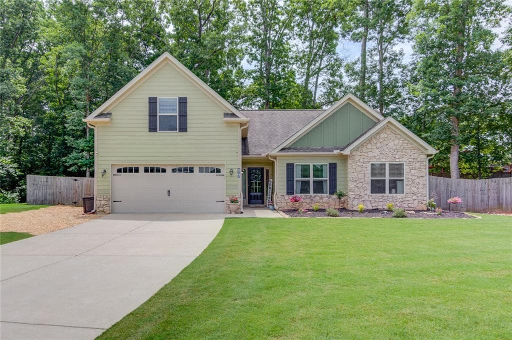 3 bedroom, 3 bathroom, 2,036 sq ft single family residence sold at 59 Arbor Point, Bethlehem, GA 30620
