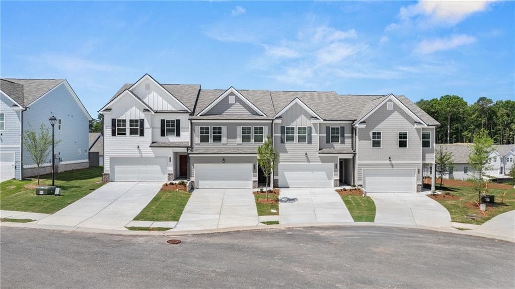 3 bedroom, 3 bathroom, 1,700 sq ft townhouse sold at 6396 Rosetta Drive 38, Atlanta, GA 30331