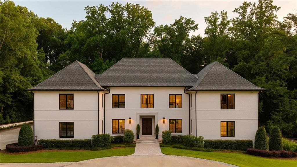 8 bedroom, 9 bathroom, 10,444 sq ft single family residence for sale at 5260 Long Island Drive, Atlanta, GA 30327