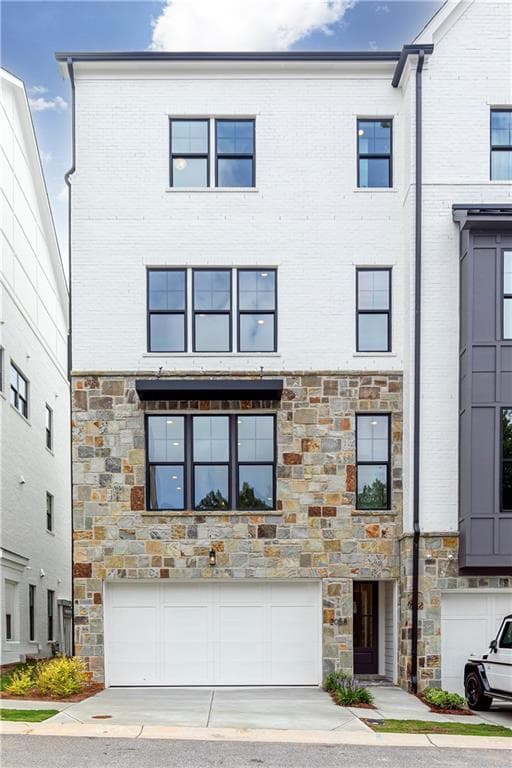 3 bedroom, 5 bathroom, 3,700 sq ft townhouse under contract at 2058 Lanier Grove, Alpharetta, GA 30009