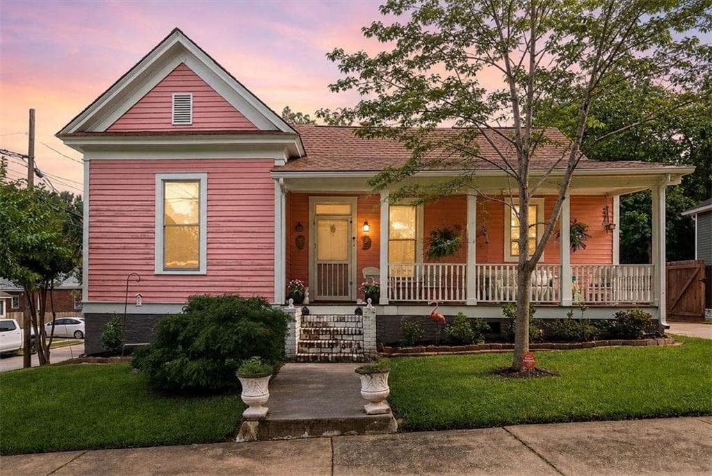 2 bedroom, 2 bathroom, 1,468 sq ft single family residence sold at 59 West Washington Street, Newnan, GA 30263