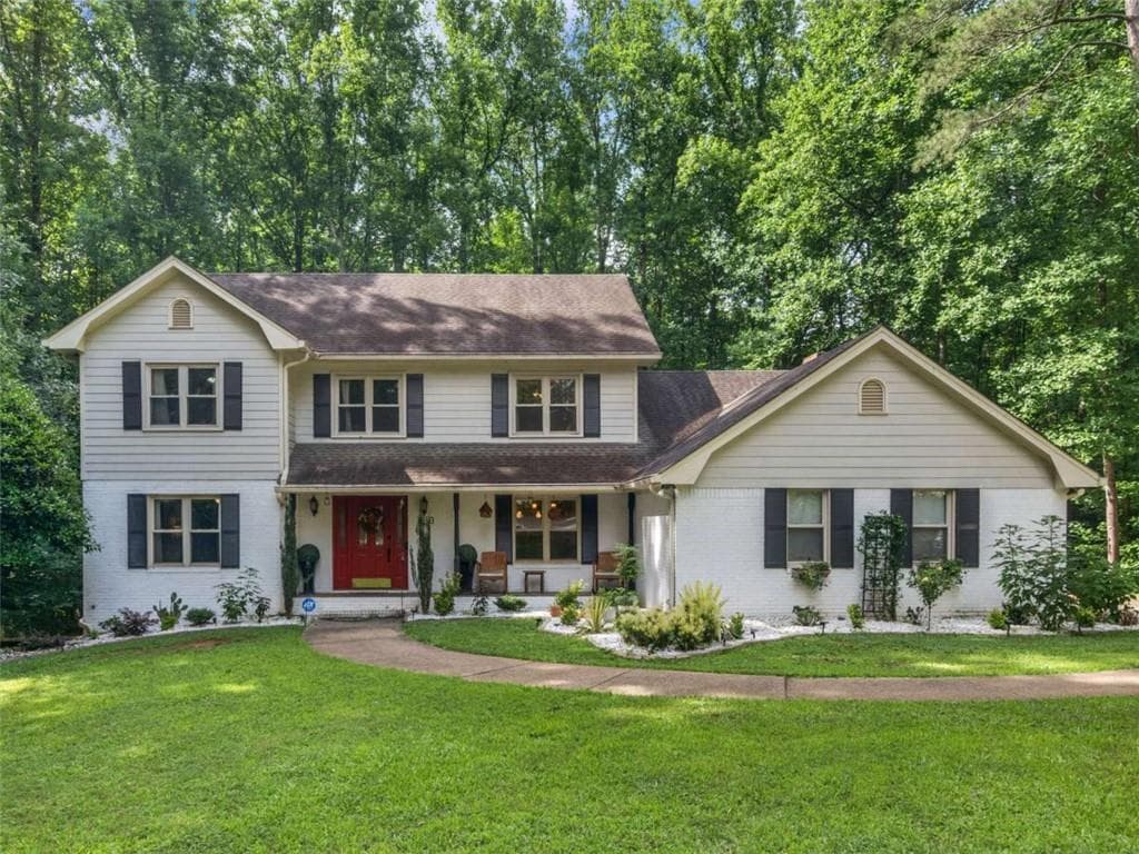 6 bedroom, 3 bathroom, 2,710 sq ft single family residence for sale at 1310 Vineyard Drive, Conyers, GA 30013