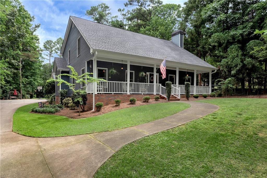 4 bedroom, 3 bathroom, 3,494 sq ft single family residence for sale at 1796 Suwanee Valley Road, Lawrenceville, GA 30043