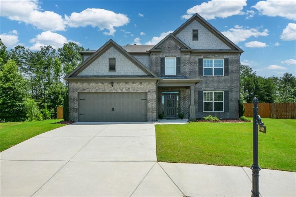 5 bedroom, 3 bathroom, 2,930 sq ft single family residence sold at 2014 Sorrento Court, Buford, GA 30519