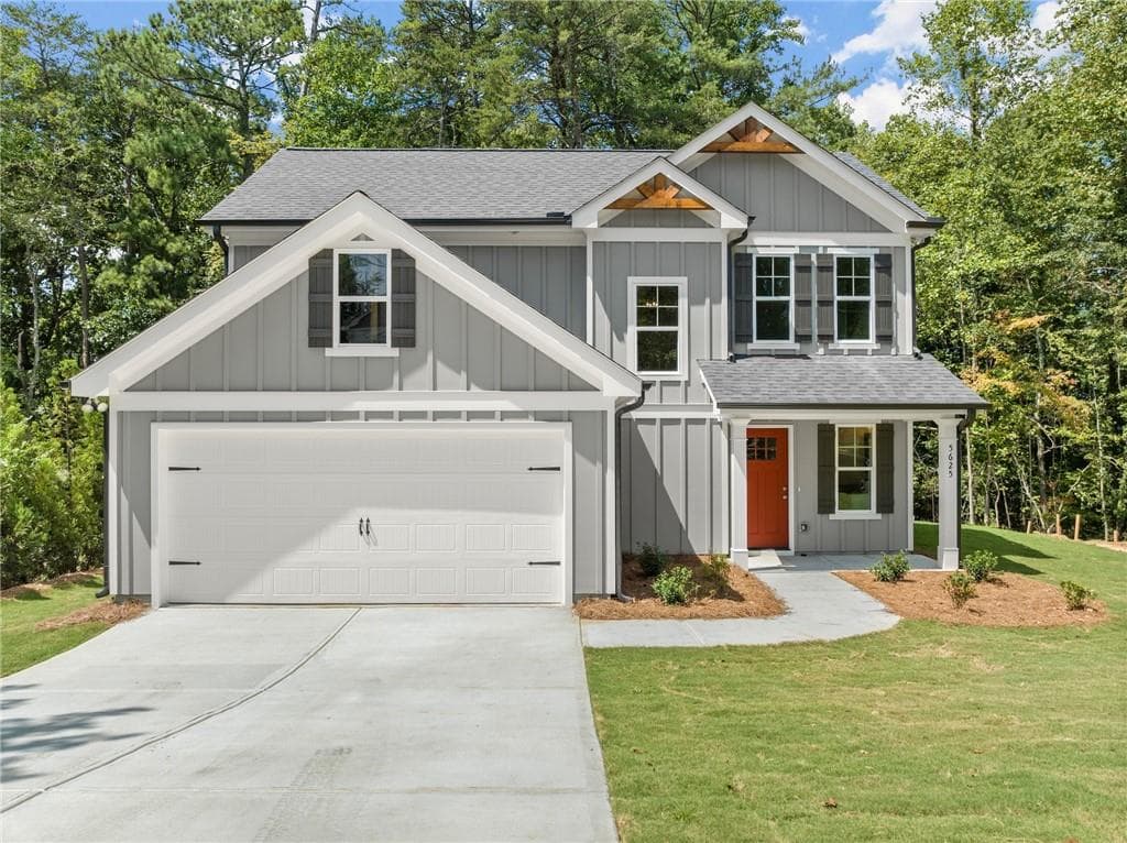 3 bedroom, 3 bathroom, 1,700 sq ft single family residence under contract at 1780 Woodland Trail, Cumming, GA 30041