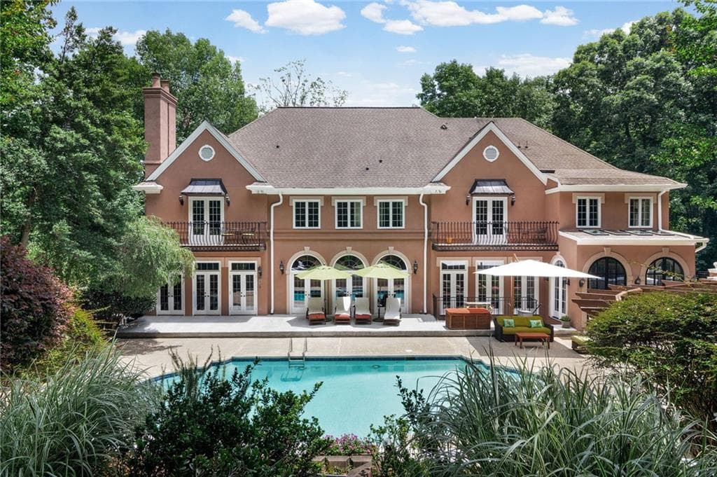 5 bedroom, 8 bathroom, 8,500 sq ft single family residence for sale at 135 Lameloise Lane, Atlanta, GA 30327